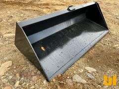 UNUSED KC 90” BUCKET W/CUTTING EDGE