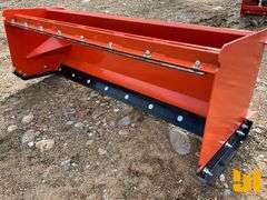 UNUSED 8’ QT SNOW PUSHER PULL-BACK V2023