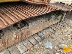 1977 CATERPILLAR 225 HYDRAULIC EXCAVATOR SN: 51U2046