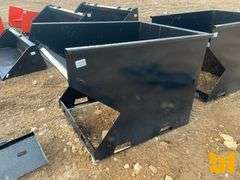 UNUSED KC 2 YARD SKID STEER TRASH HOPPER