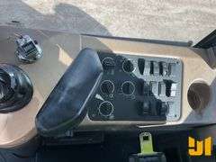 2002 CASE 621D WHEEL LOADER SN: JEE0133314