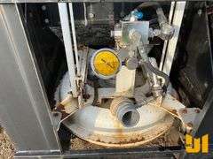 2001 STERLING L7500 S/A VAC VIN: 2FZAA0AK71AB56467