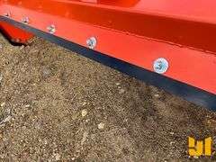 UNUSED 8’ QT SNOW PUSHER PULL-BACK V2023