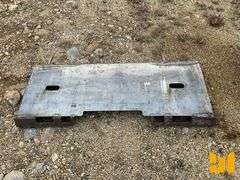 UNUSED KC UNIVERSAL MOUNTING FRAME