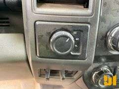 2019 FORD F-550 SINGLE AXLE CREW CAB 4X4 FLATBED TRUCK VIN: 1FD0W5HT4KEC98046