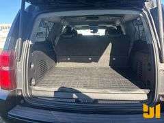 2018 CHEVROLET SUBURBAN VIN: 1GNSCJKC8JR152321