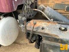 1994 PETERBILT 357 TRI ROLL OFF TRUCK VIN: 1XPAL60X2RN353155