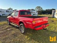 2001 TOYOTA TACOMA DOUBLE CAB 4X2 PICKUP VIN: 5TEGN92N81Z844933