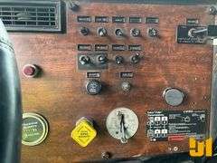 1994 PETERBILT 357 TRI ROLL OFF TRUCK VIN: 1XPAL60X2RN353155