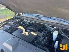 2018 CHEVROLET SUBURBAN VIN: 1GNSCJKC8JR152321