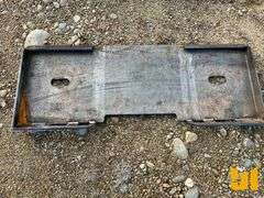 UNUSED KC UNIVERSAL MOUNTING FRAME