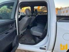 2014 RAM 1500 HEMI 5.7L CREW CAB 4X4 PICKUP VIN: 1C6RR7KTXES164632