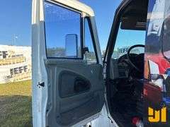 2011 INTERNATIONAL MA065 SINGLE AXLE ROLLBACK TRUCK VIN: 1HTJTSKM4BH340797