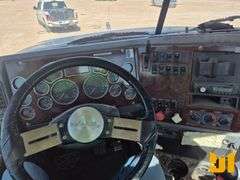 2013 MACK CHU613 PINNACLE TANDEM AXLE DAY CAB TRUCK TRACTOR VIN: 1M1AN07Y3DM014765