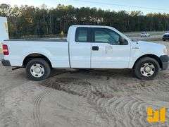 2007 FORD F-150 XL TRITON XL EXTENDED CAB 4X2 PICKUP VIN: 1FTRX12W07NA55054