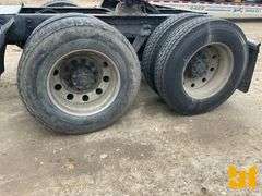 2018 KENWORTH T880 TANDEM AXLE DAY CAB TRUCK TRACTOR VIN: 1XKZDP9X8JJ211306