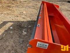 UNUSED 8’ QT SNOW PUSHER PULL-BACK V2023