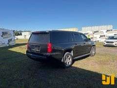 2018 CHEVROLET SUBURBAN VIN: 1GNSCJKC8JR152321
