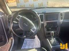 2008 JEEP GRAND CHEROKEE VIN: 1J8GR48KX8C188272 4WD