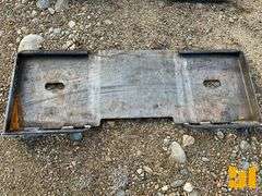 UNUSED KC UNIVERSAL MOUNTING FRAME