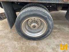 2019 FORD F-550 SINGLE AXLE CREW CAB 4X4 FLATBED TRUCK VIN: 1FD0W5HT4KEC98046