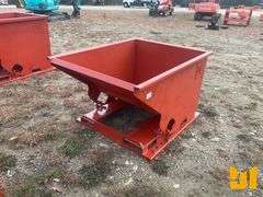 UNUSED 1.5 YARD SELF DUMPING HOPPER