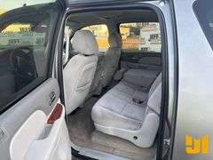 2007 GMC YUKON XL VIN: 1GKFK16377R186724