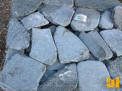 PALLET 1.5” BLUE TUMBLED IRREGULAR PAVERS