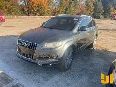 2014 AUDI Q7 SUV VIN: WA1LGAFE3ED015720