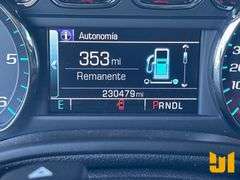 2018 CHEVROLET SUBURBAN VIN: 1GNSCJKC8JR152321