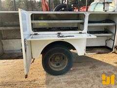 2009 FORD F-350 S/A UTILITY TRUCK VIN: 1FDWF36549EA72635