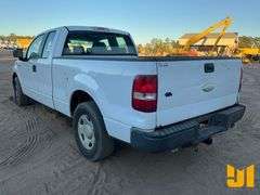 2007 FORD F-150 XL TRITON XL EXTENDED CAB 4X2 PICKUP VIN: 1FTRX12W07NA55054