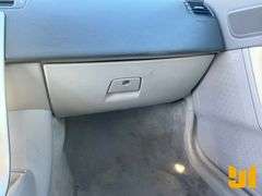 2008 VOLVO C70 VIN: YV1MC67298J055078 FWD