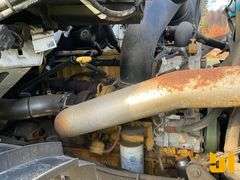 2001 STERLING L7500 S/A VAC VIN: 2FZAA0AK71AB56467