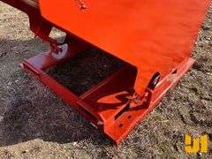 UNUSED 2 YARD SELF DUMPING HOPPER