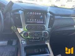 2018 CHEVROLET SUBURBAN VIN: 1GNSCJKC8JR152321