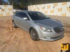 2014 BUICK LACROSSE VIN: 1G4GB5G31EF133890 FWD