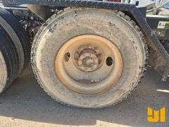 2013 MACK CHU613 PINNACLE TANDEM AXLE DAY CAB TRUCK TRACTOR VIN: 1M1AN07Y3DM014765