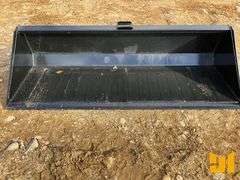 UNUSED KC 90” BUCKET W/CUTTING EDGE