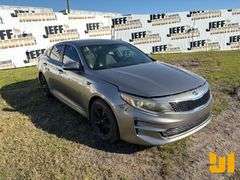 2018 KIA OPTIMA VIN: 5XXGT4L32JG206147 2WD