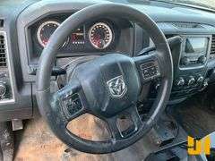 2014 RAM 1500 HEMI 5.7L CREW CAB 4X4 PICKUP VIN: 1C6RR7KTXES164632