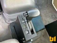 2001 STERLING L7500 S/A VAC VIN: 2FZAA0AK71AB56467