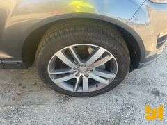 2014 AUDI Q7 SUV VIN: WA1LGAFE3ED015720