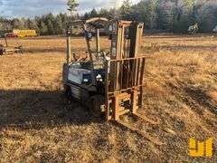 KOMATSU FG25ST-11 FORKLIFT SN: 4057384