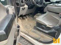 2019 FORD F-550 SINGLE AXLE CREW CAB 4X4 FLATBED TRUCK VIN: 1FD0W5HT4KEC98046