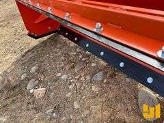 UNUSED 8’ QT SNOW PUSHER PULL-BACK V2023