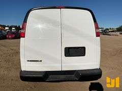 2017 CHEVROLET EXPRESS CARGO VAN VIN: 1GCWGAFF4H1258020