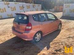 2008 HONDA FIT VIN: JHMGD38648S048290 2WD