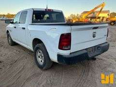 2014 RAM 1500 HEMI 5.7L CREW CAB 4X4 PICKUP VIN: 1C6RR7KTXES164632