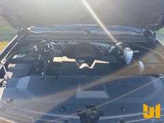 2018 CHEVROLET SUBURBAN VIN: 1GNSCJKC8JR152321